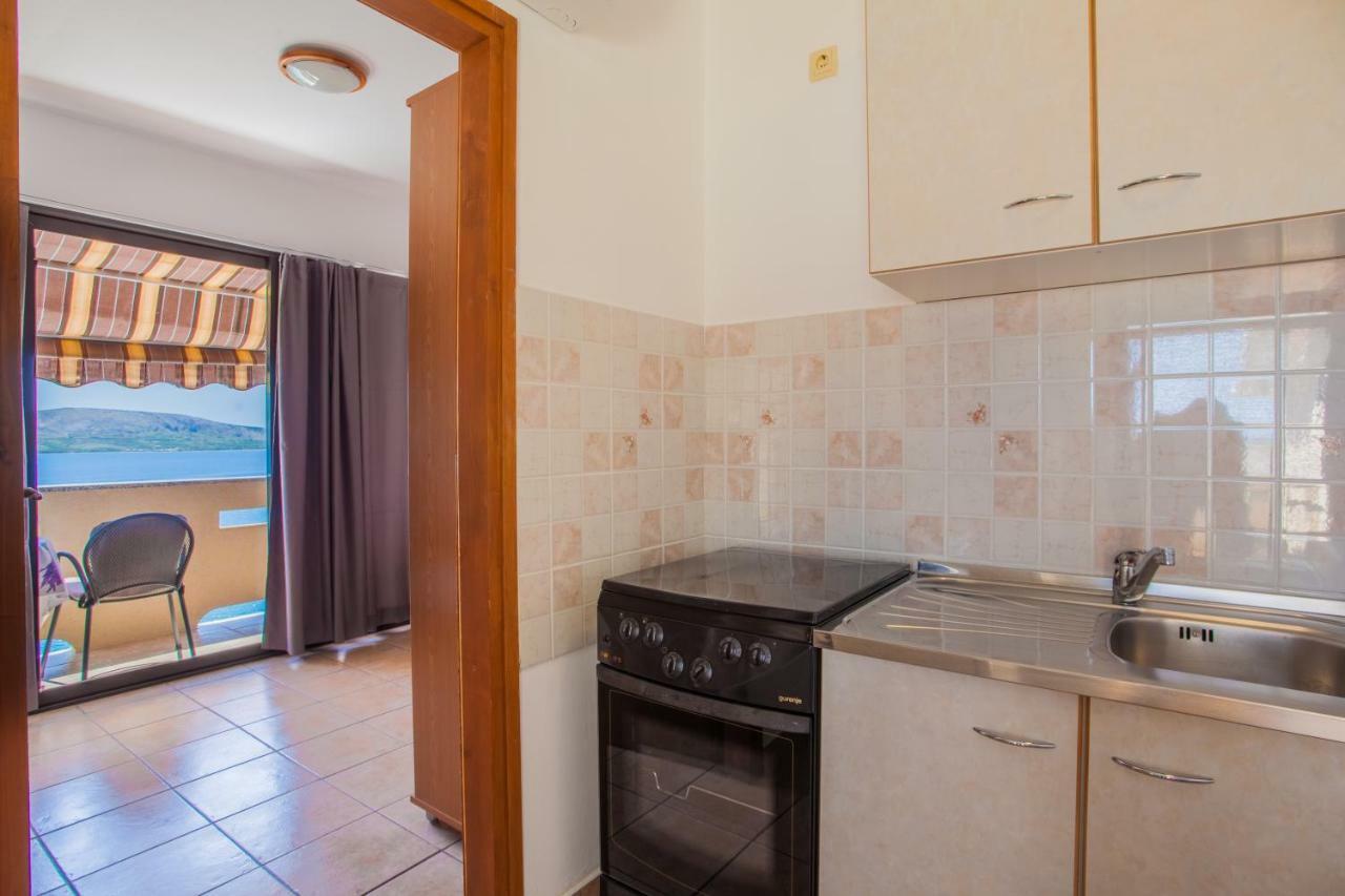 Apartmani Komesic Zubovići Kültér fotó